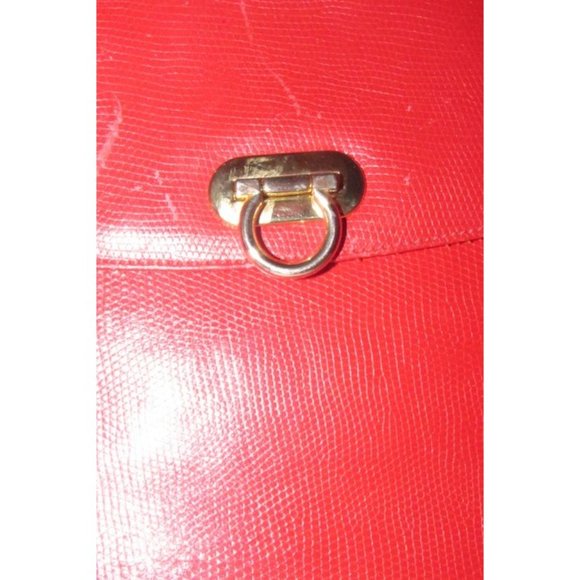 Focus Paris Xl Bucket Style Shoulder Red Lizard Texture Leather With Gold Accent - Picture 12 of 12